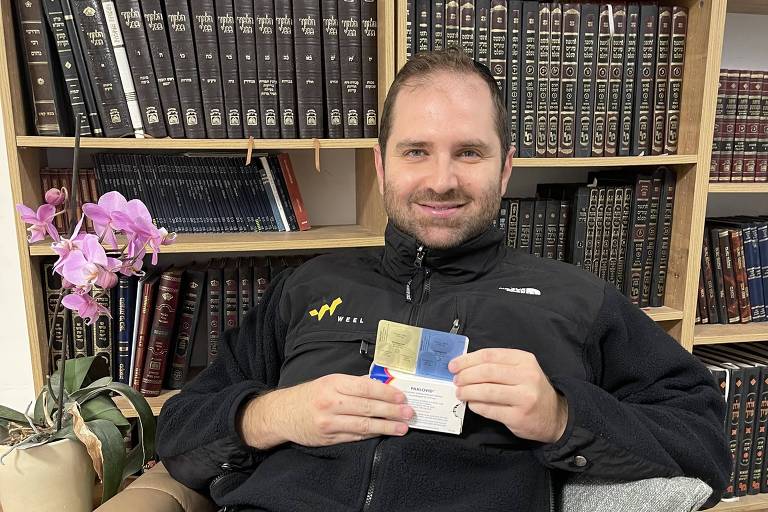 Brasileiro passa bem após receber pílula contra Covid em Israel