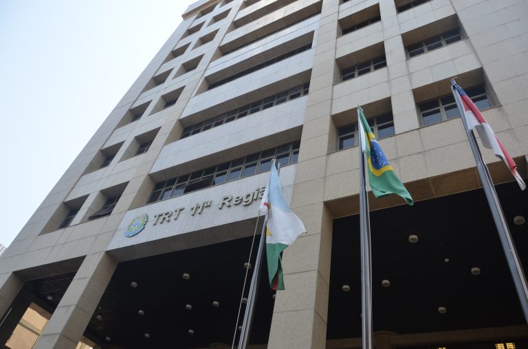 Covid-19: família de trabalhadora que foi infectada durante gestação deverá ser indenizada