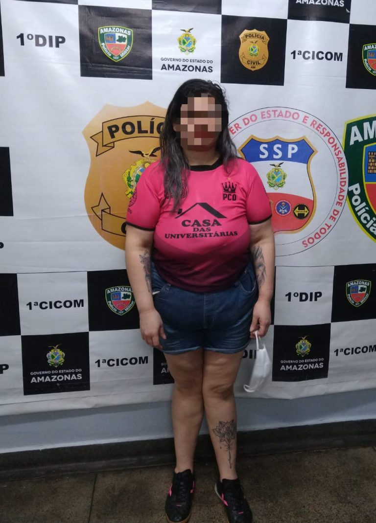 Mulher é presa por furtar cosméticos