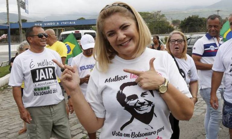 Ex-assessor de Bolsonaro diz à Veja que ocorria “rachadinha” no gabinete da família