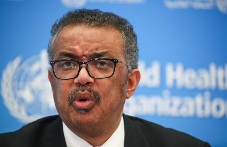 OMS alerta: “Pandemia não está nem perto do fim”