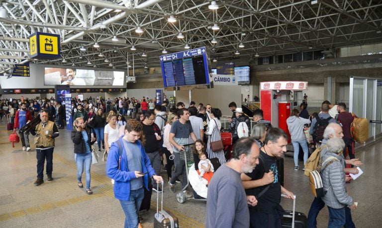 Portaria do Governo define regras para entrada no país durante pandemia