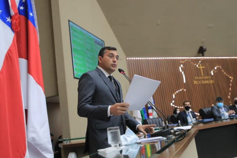 Em mensagem proferida na abertura do ano legislativo da Assembleia Legislativa do Amazonas (Aleam), nesta terça-feira (1º), o governador Wilson Lima (PSC) destacou o controle das contas públicas do estado por meio de ajuste fiscal, o que possibilitou aplicação de recursos em programas de desenvolvimento e áreas prioritárias, como a saúde