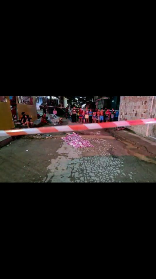 Homem tenta correr mas é executado no Cidade de Deus
