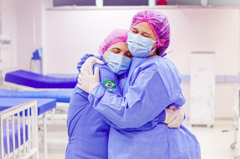 A média nas unidade é de 40 novos casos por dia chegando a 95% de queda, comparado com janeiro onde chegou diagnosticar mil casos diários