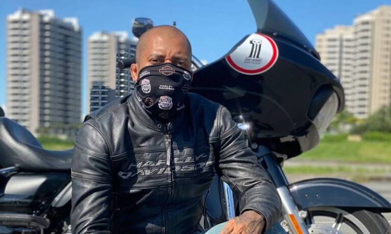 O dentista Igor Palhano, 30, afirma que foi vítima de racismo enquanto saía do Park Shopping Jacarepaguá, na zona Oeste do Rio, na noite da quarta-feira (2)