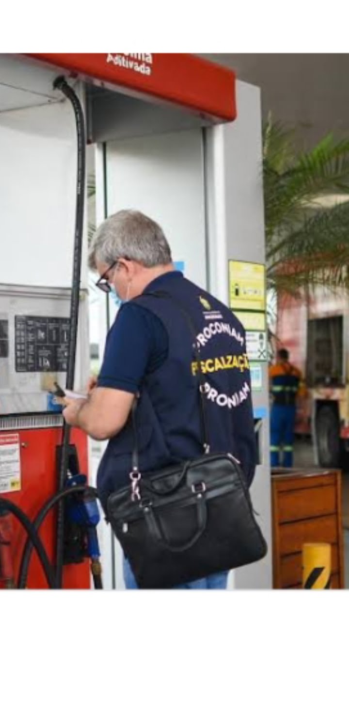 Procon autua postos de combustíveis  por preços abusivos