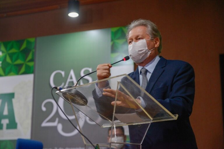 O ex-senador e ex-prefeito de Manaus, Arthur Virgílio Neto, aliou-se ao vice-governador do Amazonas, Carlos Almeida Filho (PSDB), e ao presidente da Associação Comercial do Amazonas (ACA), Jorge Lima, contra o  decreto federal que reduz em até 25% o Imposto sobre Produtos Industrializados (IPI) em todo o país