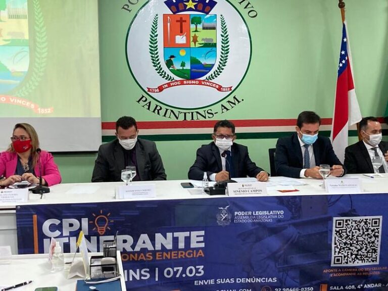 Cobranças superfaturadas, falta de manutenção de rede e quedas de energia constante foram algumas questões abordadas durante reuniões itinerantes da Comissão Parlamentar de Inquérito (CPI) da Amazonas Energia na Câmara Municipal de Parintins e na Câmara Municipal de Maués nessa segunda-feira (7)