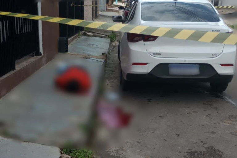 Homem é morto a tiros no meio da tarde no Vieralves