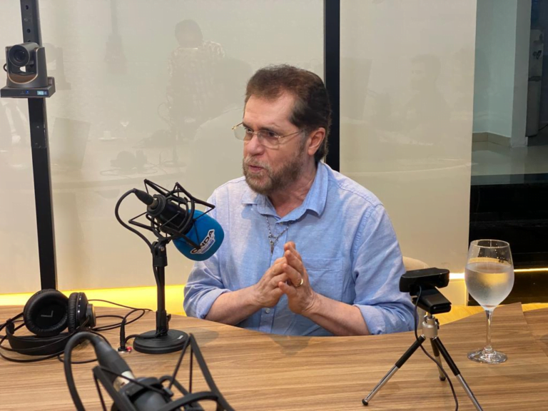 EXCLUSIVO| Plínio Valério vai à direção nacional do PSDB contra Amazonino