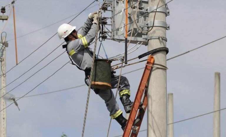 Confira os bairros de Manaus que ficarão sem energia elétrica nesta semana