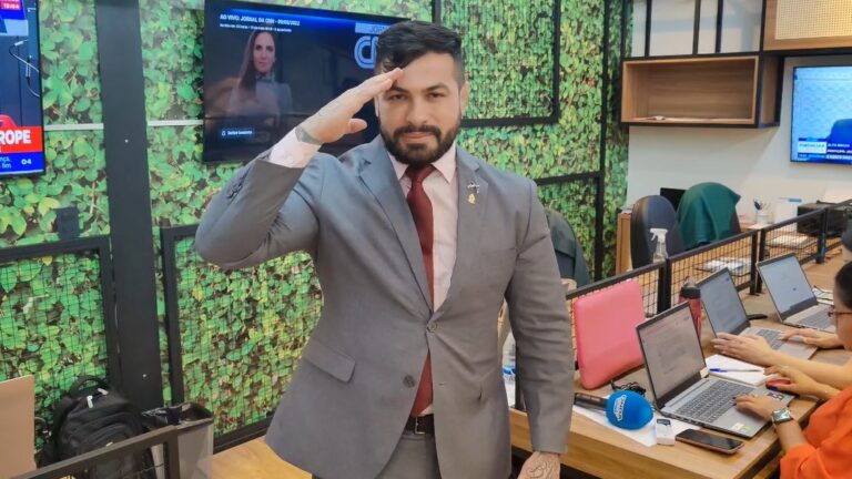 O vereador Capitão Carpê (Republicanos) reafirmou, em entrevista à rádio e TV Onda Digital nesta segunda-feira (9), que deve atender aos apelos de eleitores para concorrer a uma vaga nas eleições majoritárias deste ano