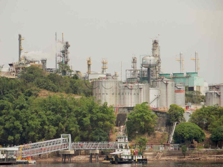 Após impasse judicial, a venda da Refinaria Isaac Sabbá (Reman) para o Grupo Atem foi aprovada sem restrições pela superintendência-geral do Conselho Administrativo de Defesa Econômica (Cade)