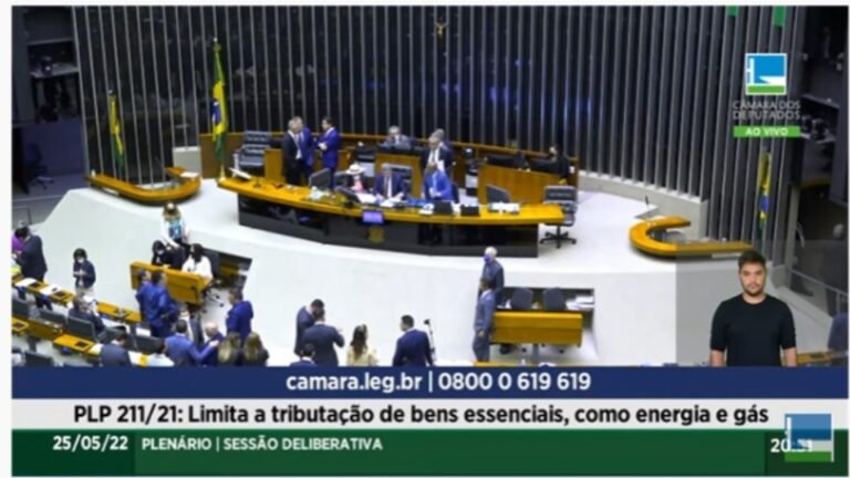 Câmara aprova texto-base sobre limites para ICMS
