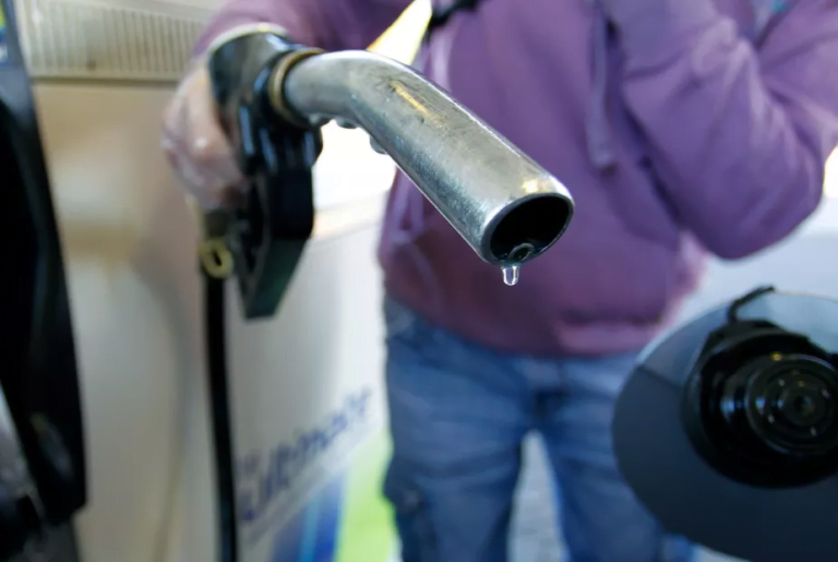 Petrobras envia ofício à Presidência comunicando risco de falta de diesel