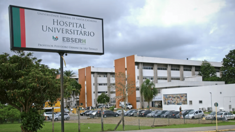 Menina de 11 anos grávida após estupro consegue fazer aborto legal
