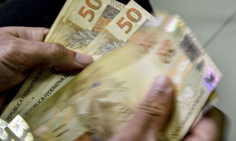 Cerca de 1,6 mi de pessoas resgatam R$ 62,1 mi em valores esquecidos