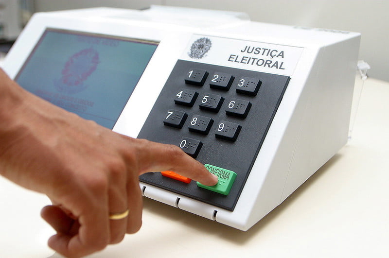EUA diz que eleições brasileiras "são modelo para o mundo"