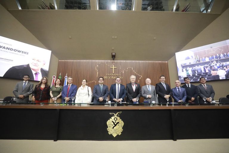 Ministro do STF defende urna eletrônica e Zona Franca de Manaus