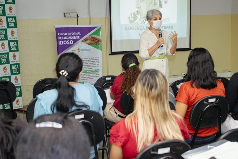 Curso de Cuidador de Idoso tem nova edição em Manaus