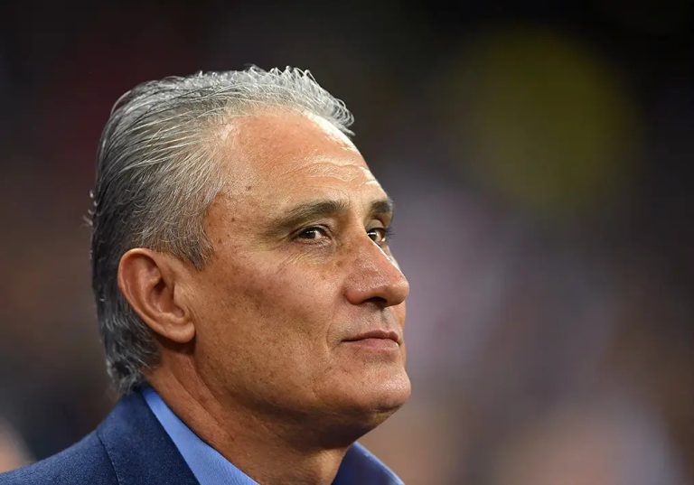 Tite afirma que não visitará Bolsonaro, nem na ida nem na volta do Catar