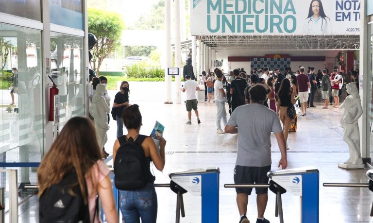 MEC prorroga prazos de 2ª chamada e lista de espera do Prouni MEC prorroga prazos de 2ª chamada e lista de espera do Prouni
