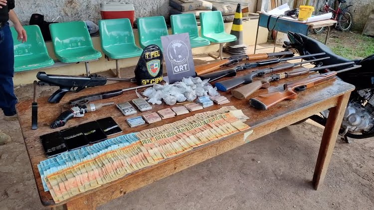 Operação em Nova Olinda do Norte resulta na apreensão de armas e drogas