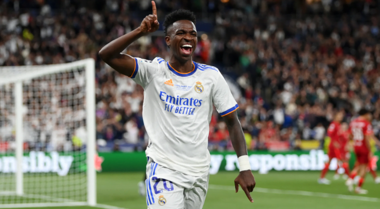 Aos 22 anos, Vinícius Jr é indicado a Bola de Ouro