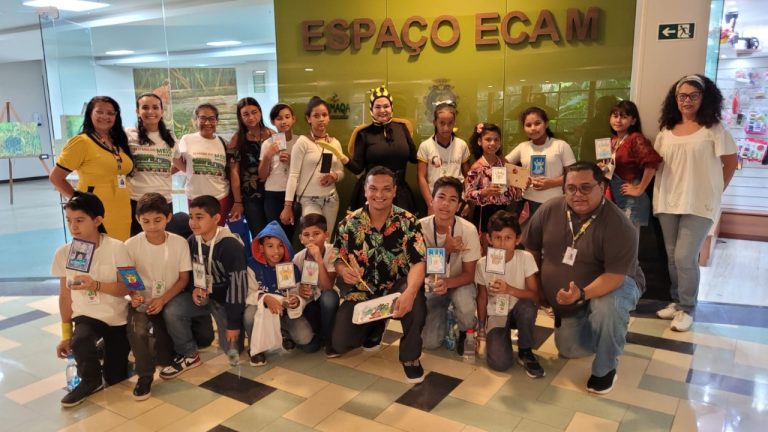 Estudantes da Semed participam de exposição artística no Ecam