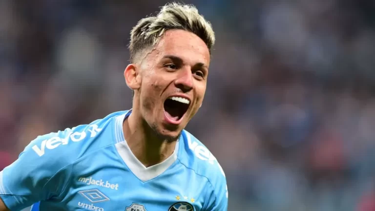 Grêmio vence o Sport e assume vice-liderança da Série B