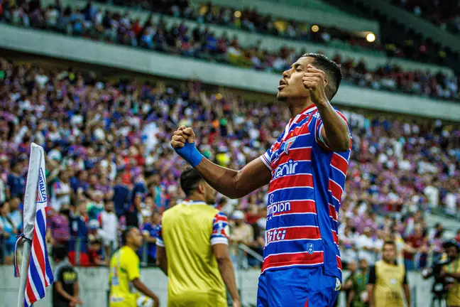 Flamengo perde por 3 a 2 para Fortaleza
