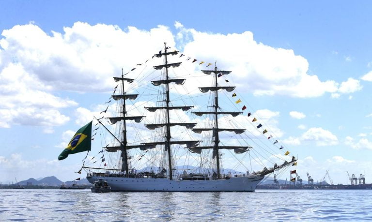 Almirante confirma desfile de navios em ato do dia 7