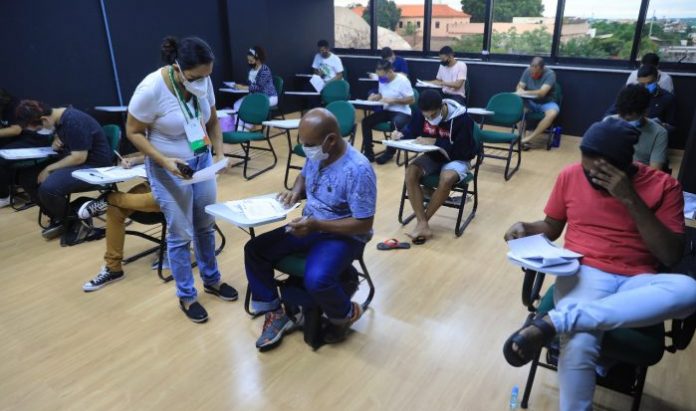 UEA aplica provas de habilidades dos cursos de Dança, Teatro e Música no domingo