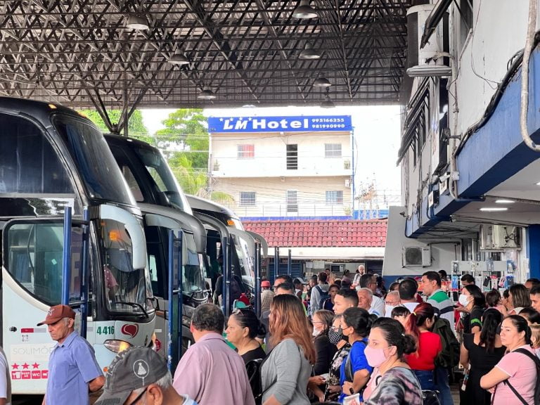 Cerca de 21 mil pessoas devem deixar a capital durante feriado