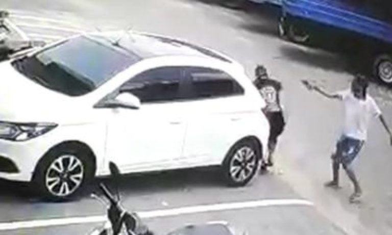 Homem é executado a tiros em  Coari