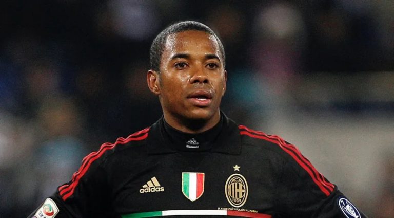 Itália envia ao Brasil pedido de extradição de Robinho, condenado por estupro