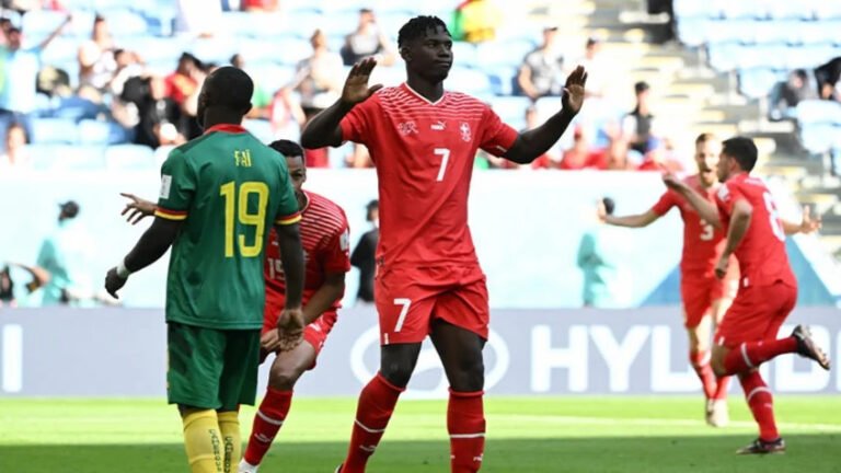 Suécia bate Camarões em jogo do grupo do Brasil na Copa