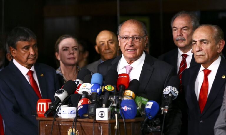 Bolsonaro promete a Alckmin ‘transição tranquila’