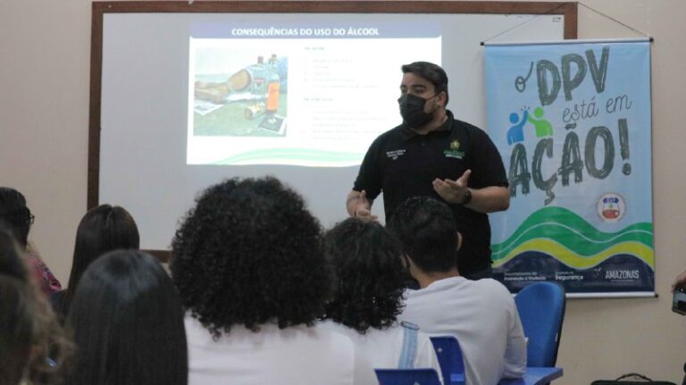 Dependentes químicos recebem acolhimento para tratamento