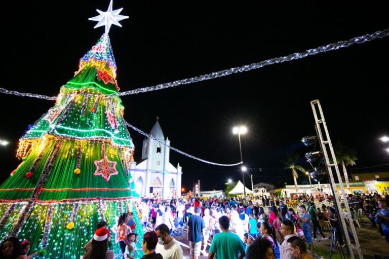 "Natal nos Municípios" leva apresentações artísticas para o interior