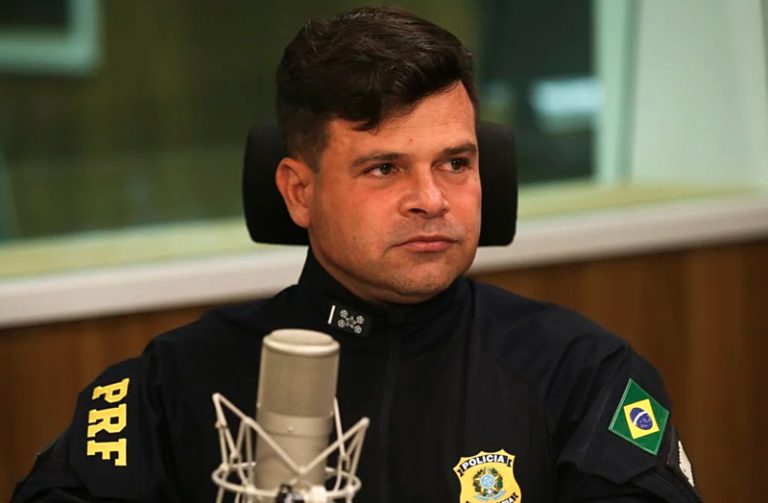 Polícia Federal abre inquérito sobre diretor-geral da PRF