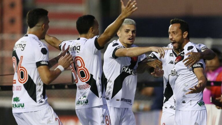 Gigante da Colina: Vasco vence Ituano e está na ‘Série A’