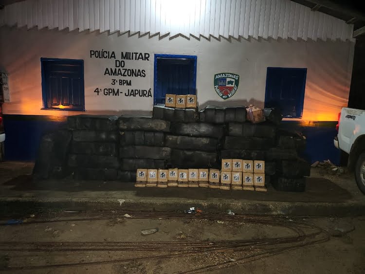 Mais de 1 tonelada de droga é encontrada em ilha no AM