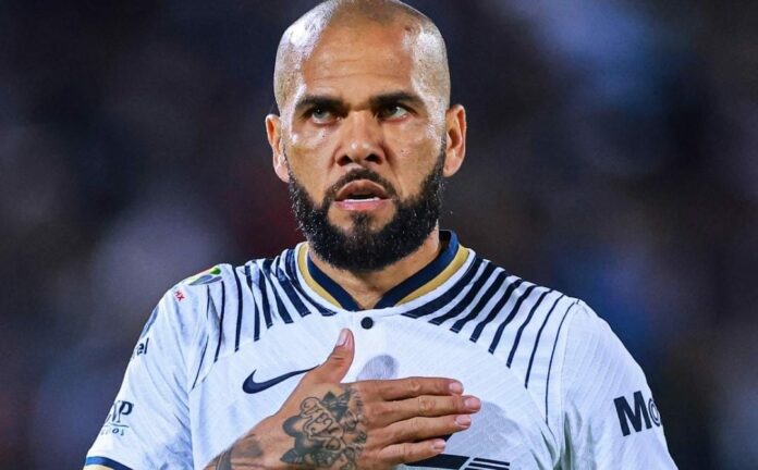 Daniel Alves tem prisão decretada, sem fiança, por agressão sexual