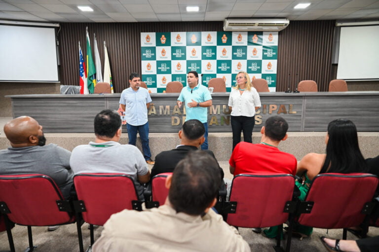 Caio André nomeia 131 novos servidores para a Câmara Municipal