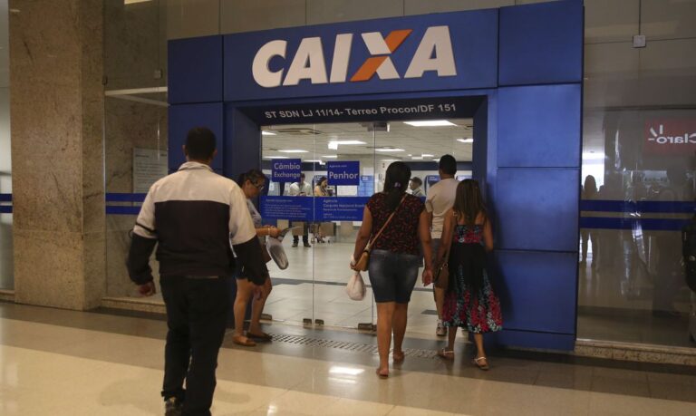 Saque-aniversário permite que o trabalhador retire parte do saldo de sua conta no fundo anualmente