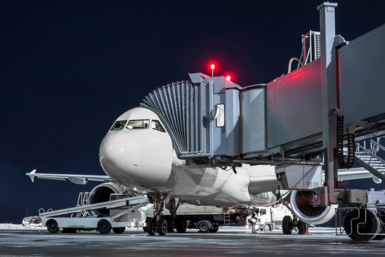 PF-AM prende homem por importunação sexual dentro de avião