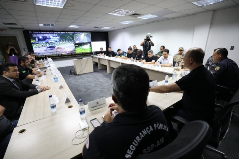 AM instaura comitê para monitorar manifestações no estado