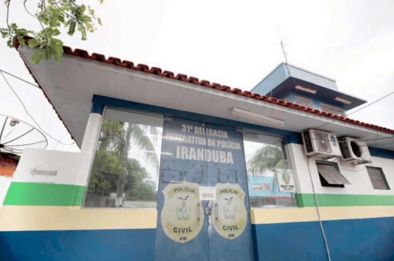 Idoso é flagrado estuprando a neta de 4 anos